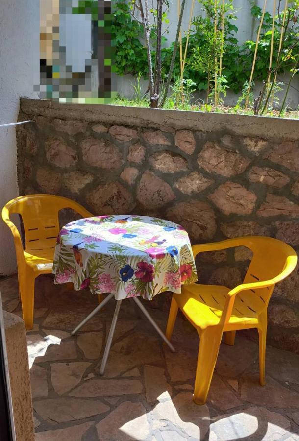 Guesthouse Tri Palme Becici  Exterior photo