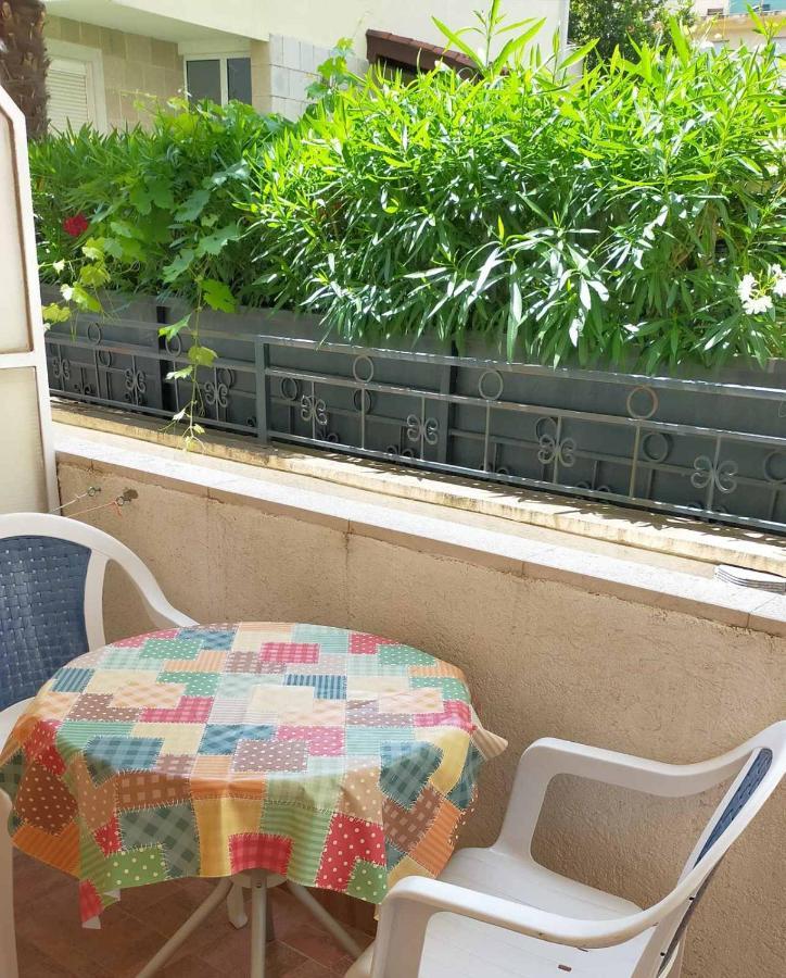 Guesthouse Tri Palme Becici  Exterior photo