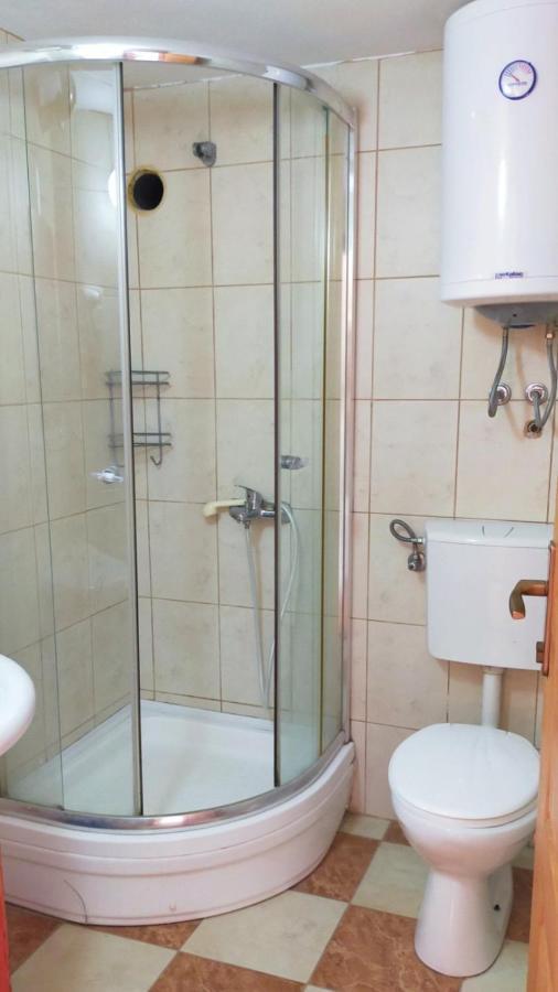 Guesthouse Tri Palme Becici  Exterior photo